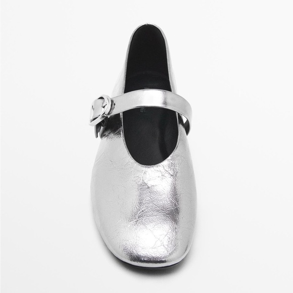 NWT. Massimo Dutti Silver Metallic Ballet Flats with Buckle. Size 7,5. - Picture 3 of 9